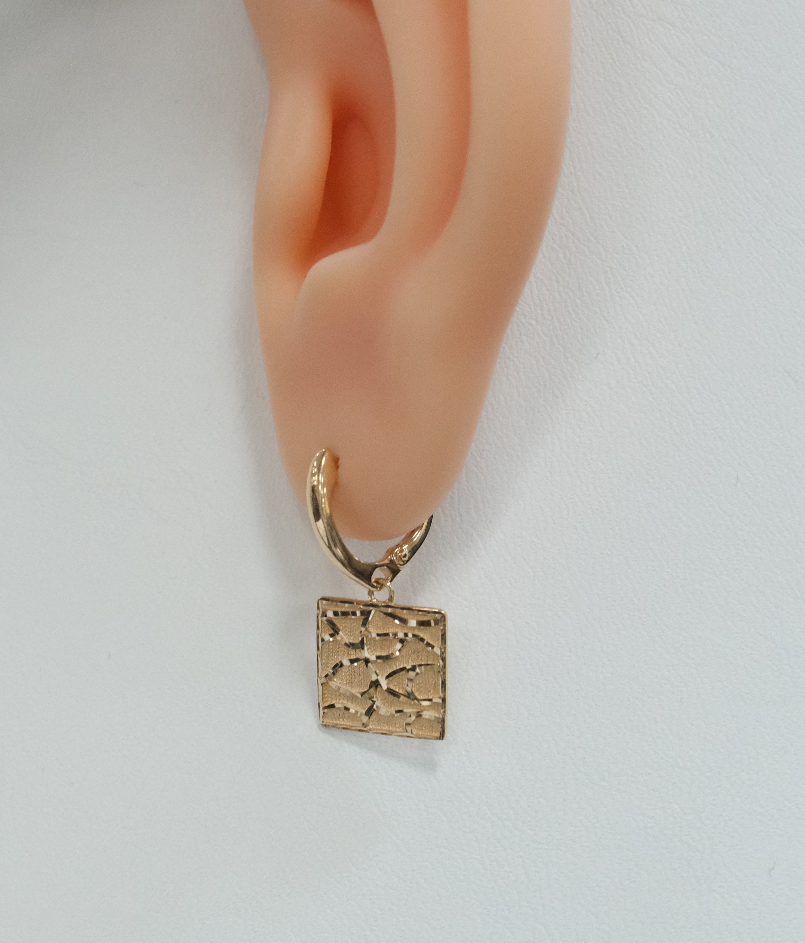 Серьги из золота
